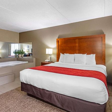 Comfort Inn Matthews / Charlotte Екстериор снимка