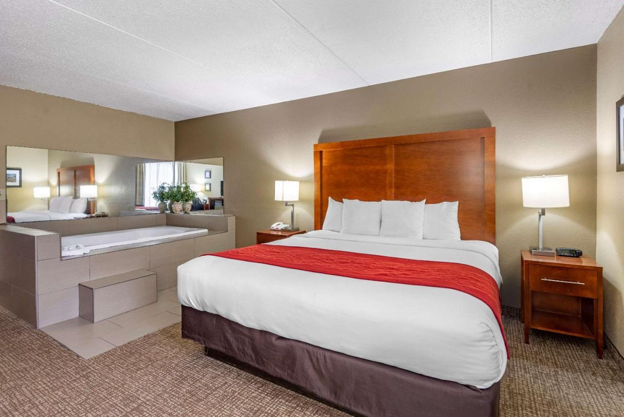 Comfort Inn Matthews / Charlotte Екстериор снимка