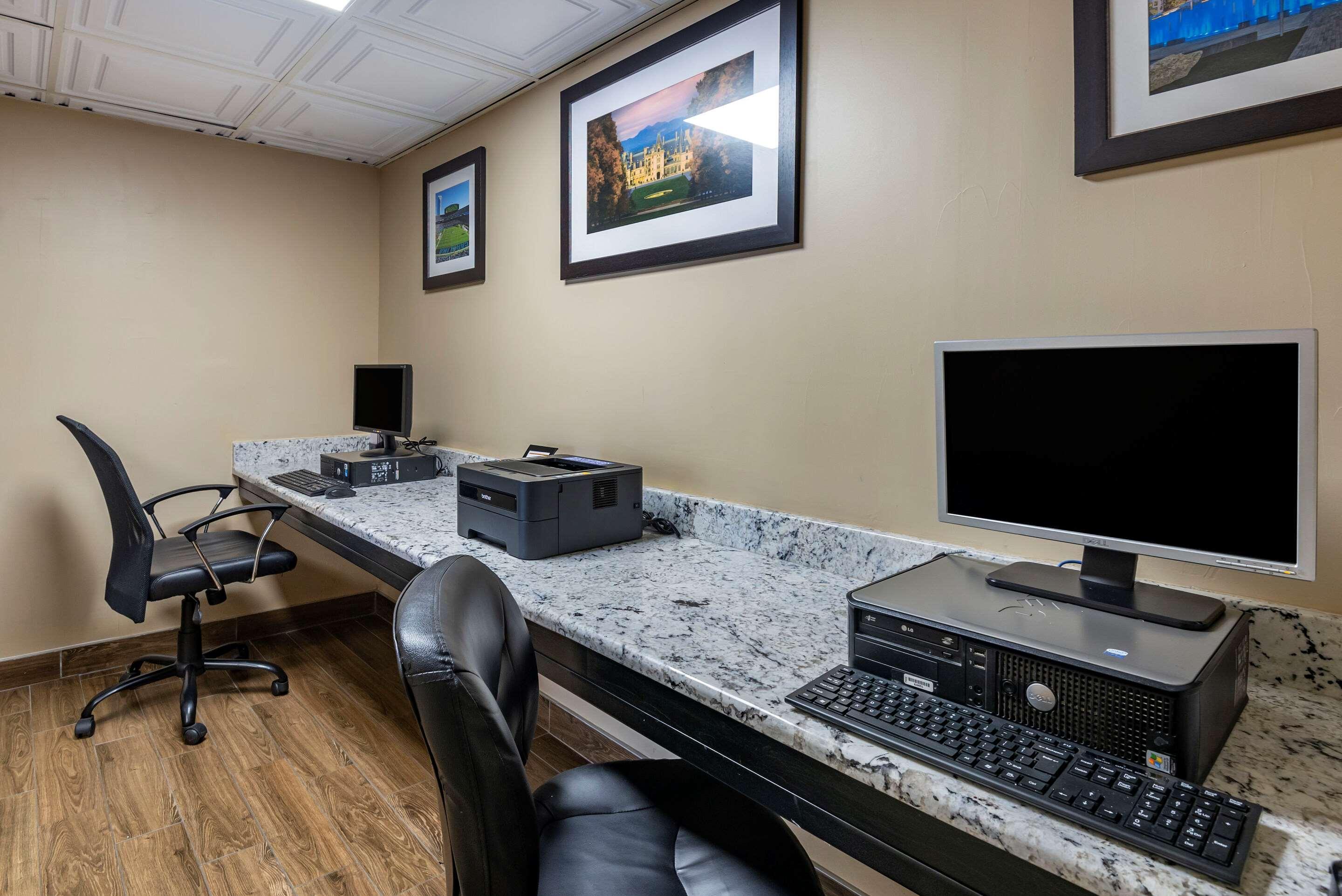 Comfort Inn Matthews / Charlotte Екстериор снимка